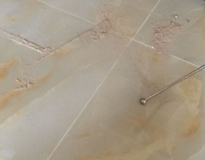 顺河瓷砖空鼓维修公司分享粘合剂选择不当在瓷砖铺贴过程中可能导致以下问题